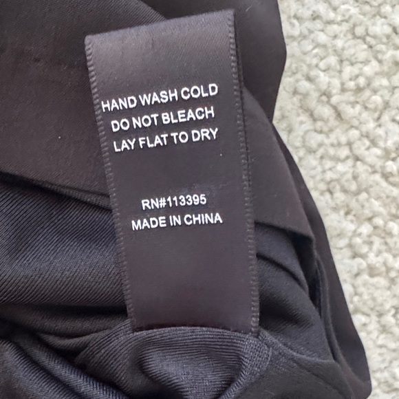 Ark & Co. Elegant Black Dress with Brown Belt - Picture 9 of 9